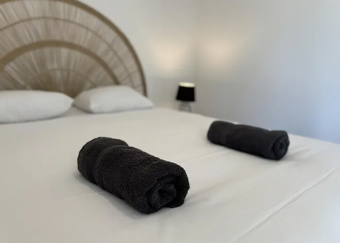 Le Refuge - Parking Gratuit - 6 Pers - Wi-Fi Prázdninový dům *