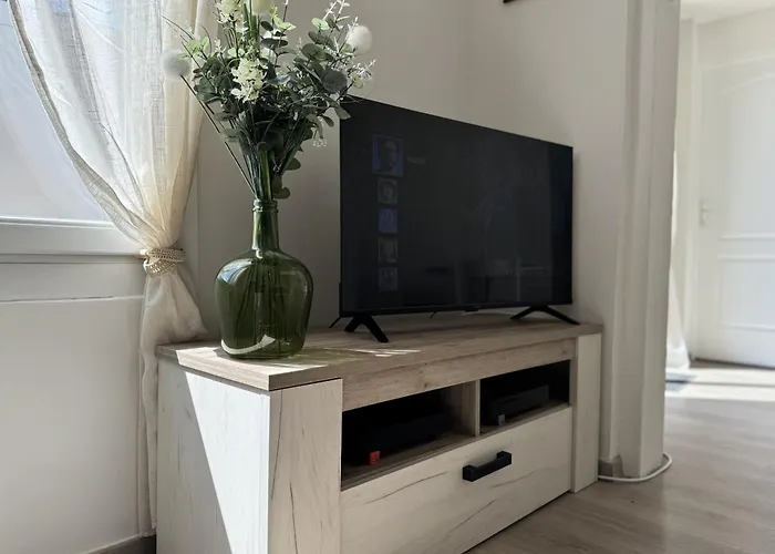 Le Refuge - Parking Gratuit - 6 Pers - Wi-fi * Le Mans